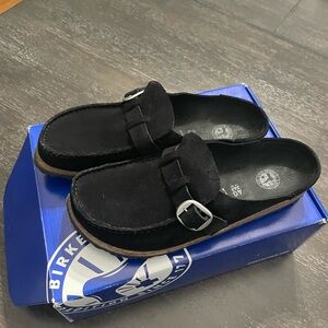 Women’s Birkenstock Buckley shoes